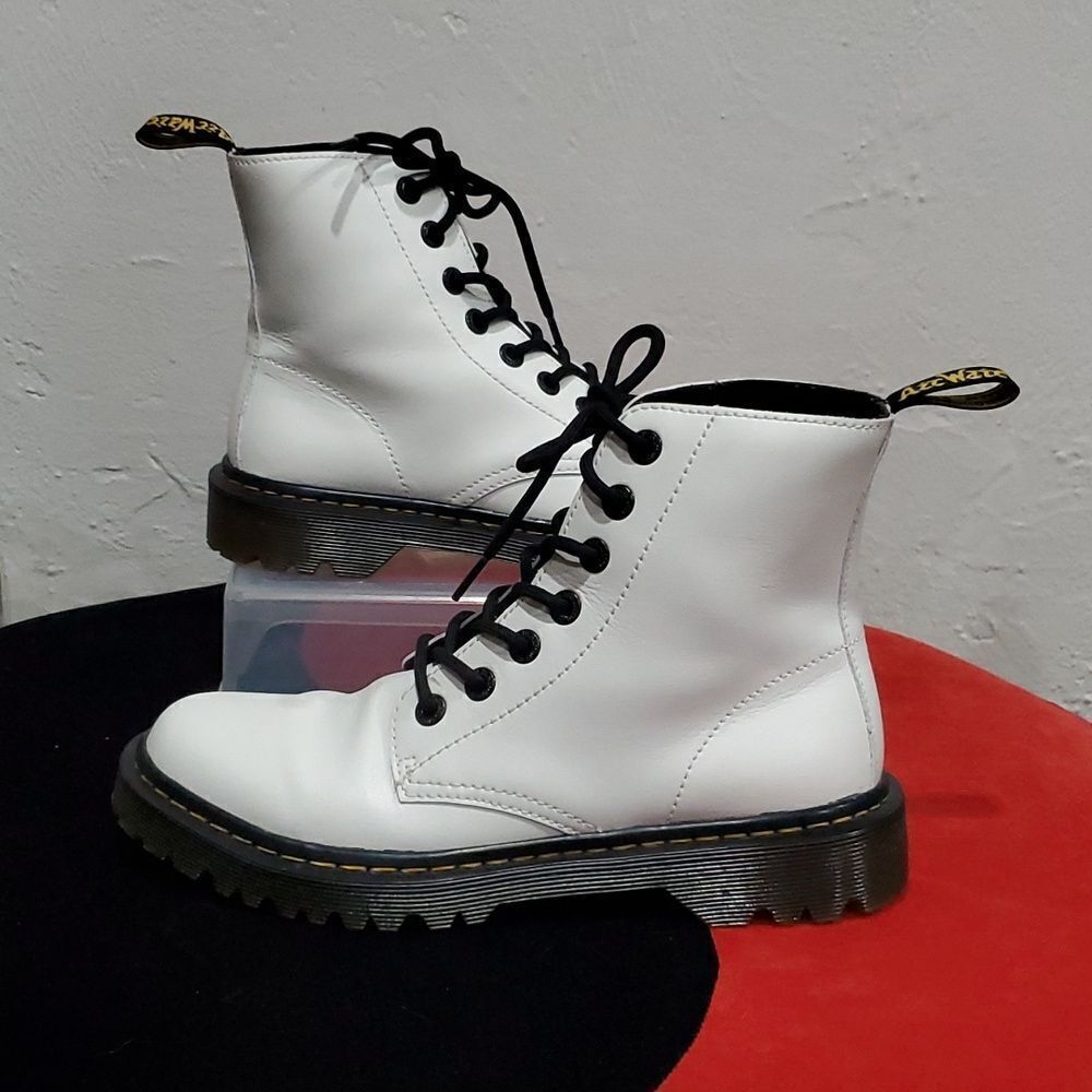 Dr. Martens Luana Combat Boots in White Size 8